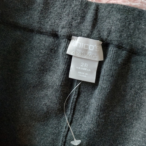 Chico’s Zenergy Cotton Cashmere Blend Split Front Jogger Size Meduim NWOT - Picture 4 of 9